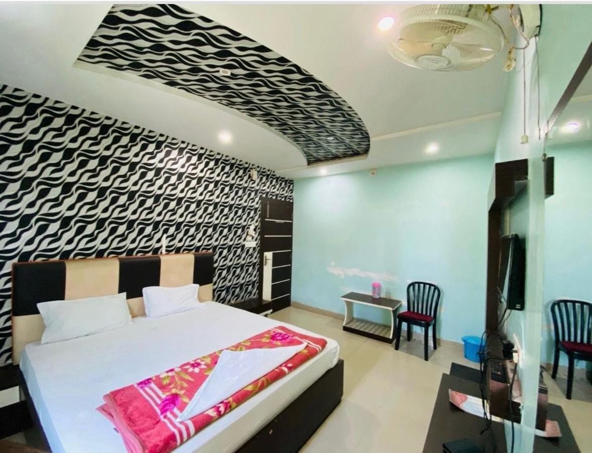 Basant Vihar International Hotel Gaya Exterior photo